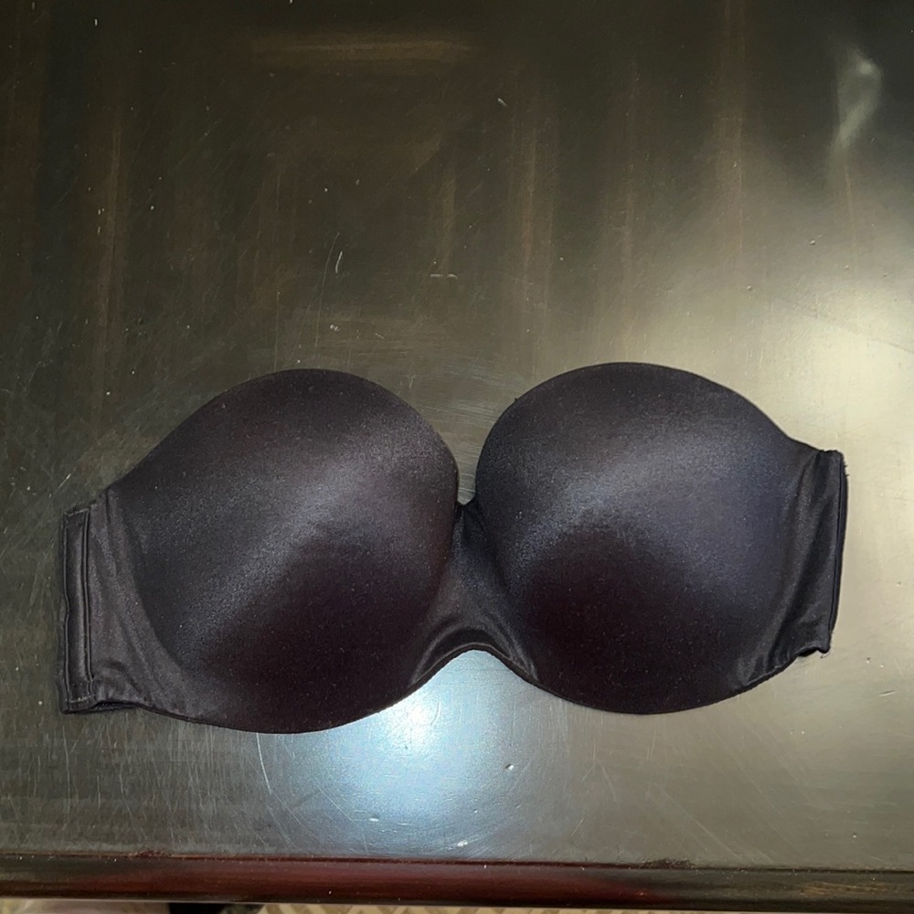 Black VS Strapless Bra